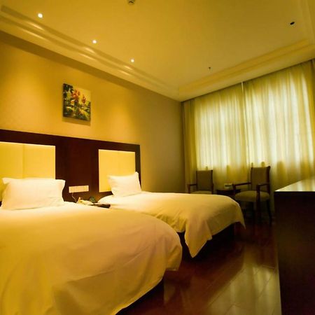 Greentree Inn Shanghai Zhongshan Hutai Hotel Kültér fotó