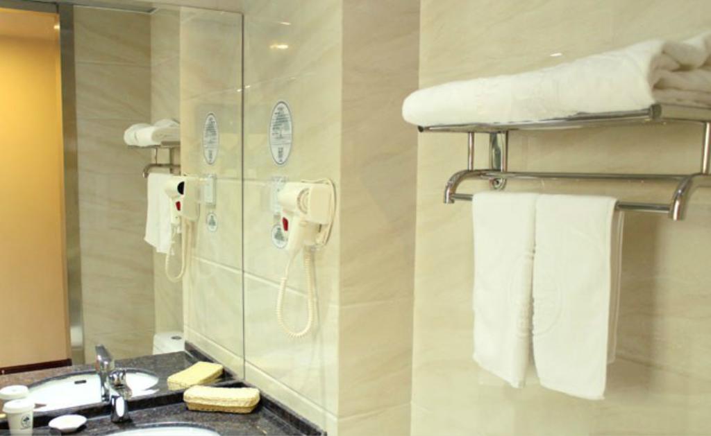 Greentree Inn Shanghai Zhongshan Hutai Hotel Kültér fotó